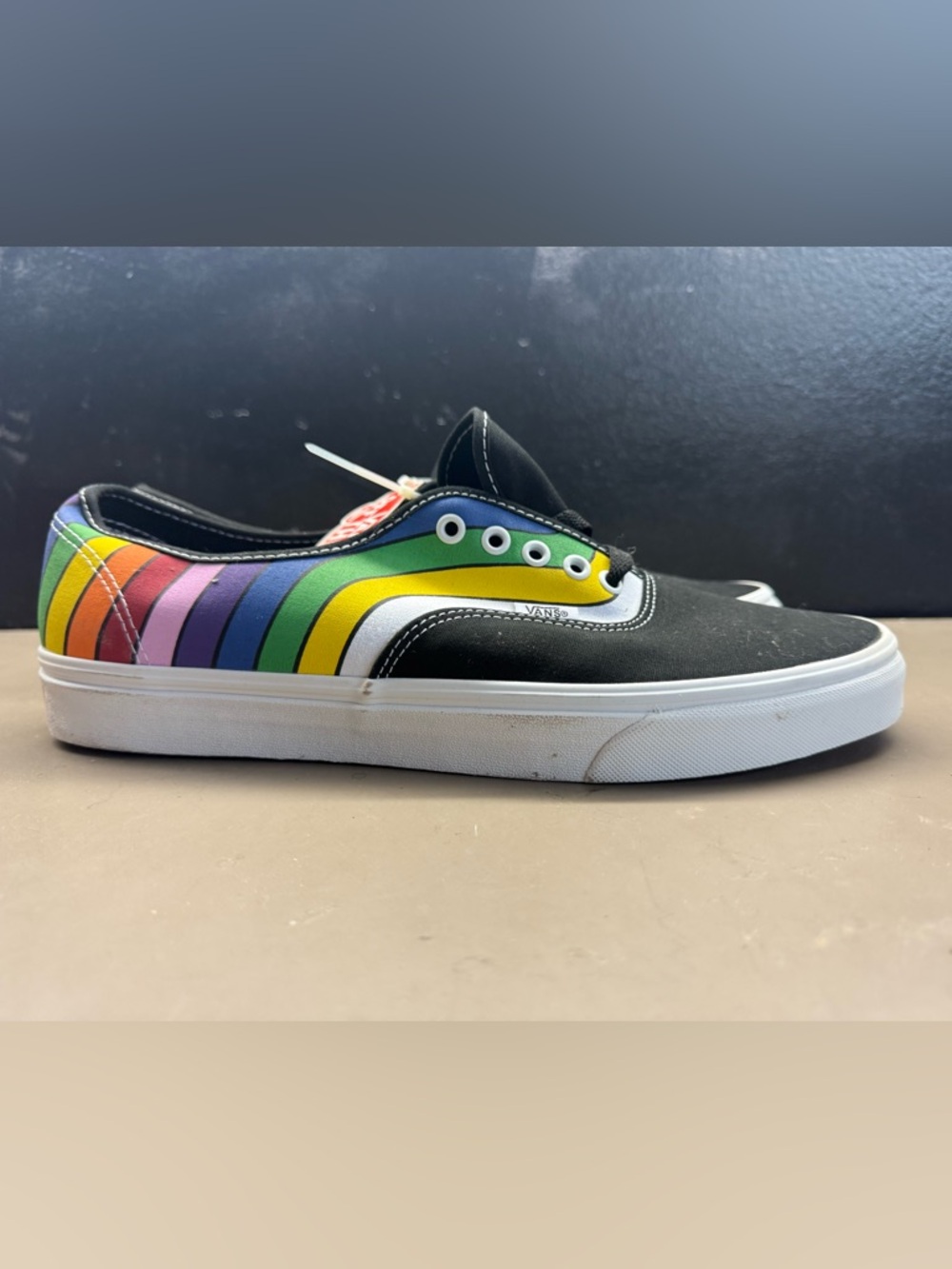 New Men's Vans Authentic Refract Black/White/Multicolor Canvas Size Men 13